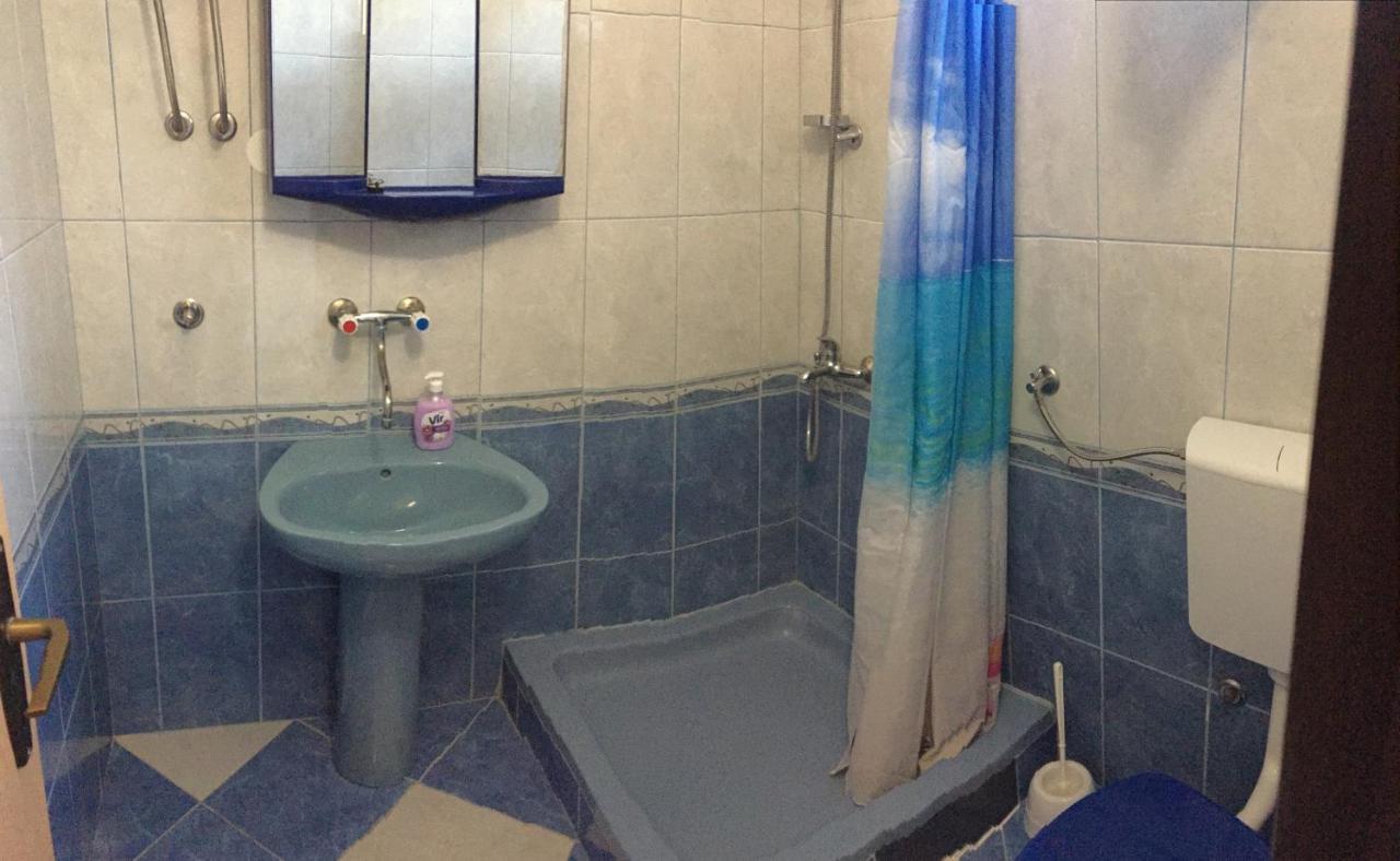 Apartmani Nerko Паг Екстер'єр фото